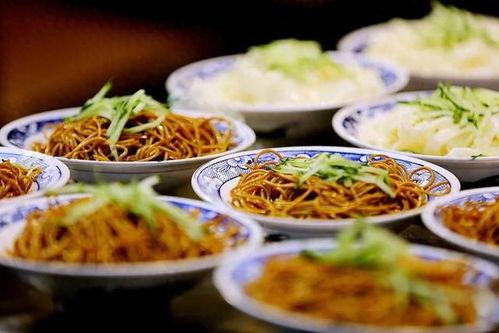 爆料西安美食视频播放大全,视频大全带你领略古城风味盛宴 第1张 爆料西安美食视频播放大全,视频大全带你领略古城风味盛宴 第1张